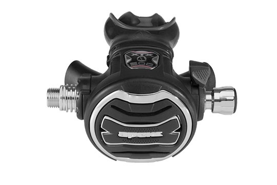 Apeks XTX200 2stage